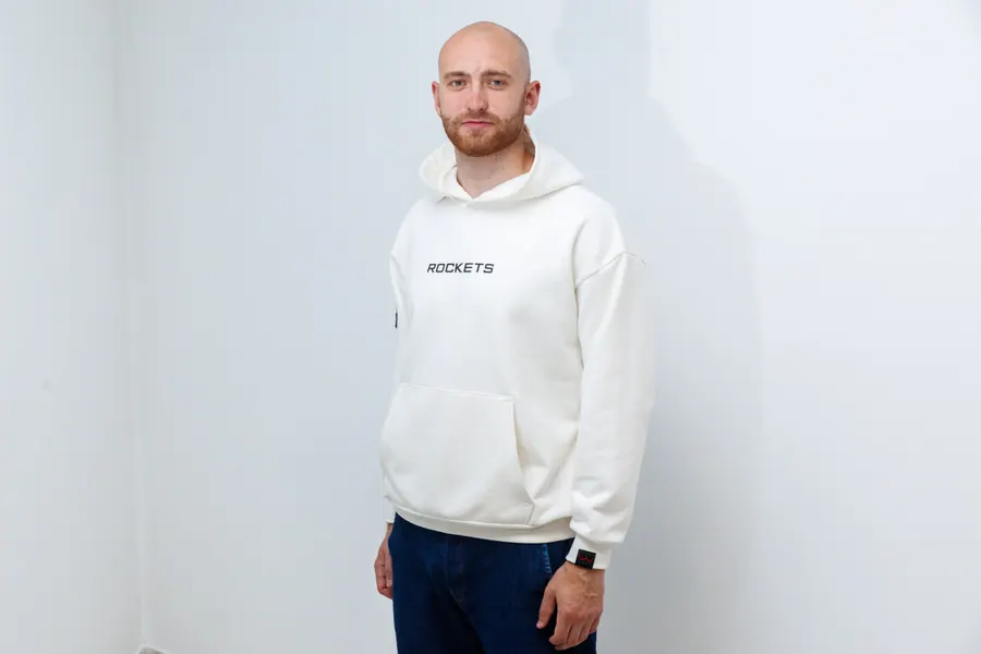 Молочное худи ROCKETS Premium Cotton 500, вид под углом